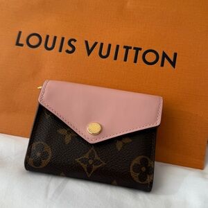 Louis Vuitton Zoe Wallet
